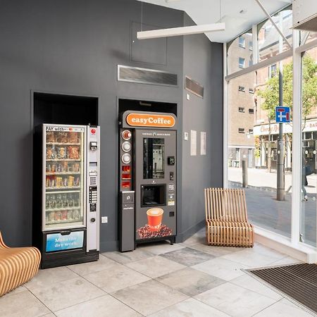 Easyhotel Birmingham Eksteriør bilde