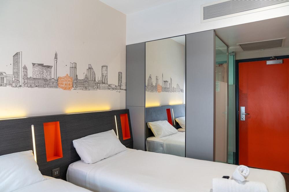 Easyhotel Birmingham Eksteriør bilde