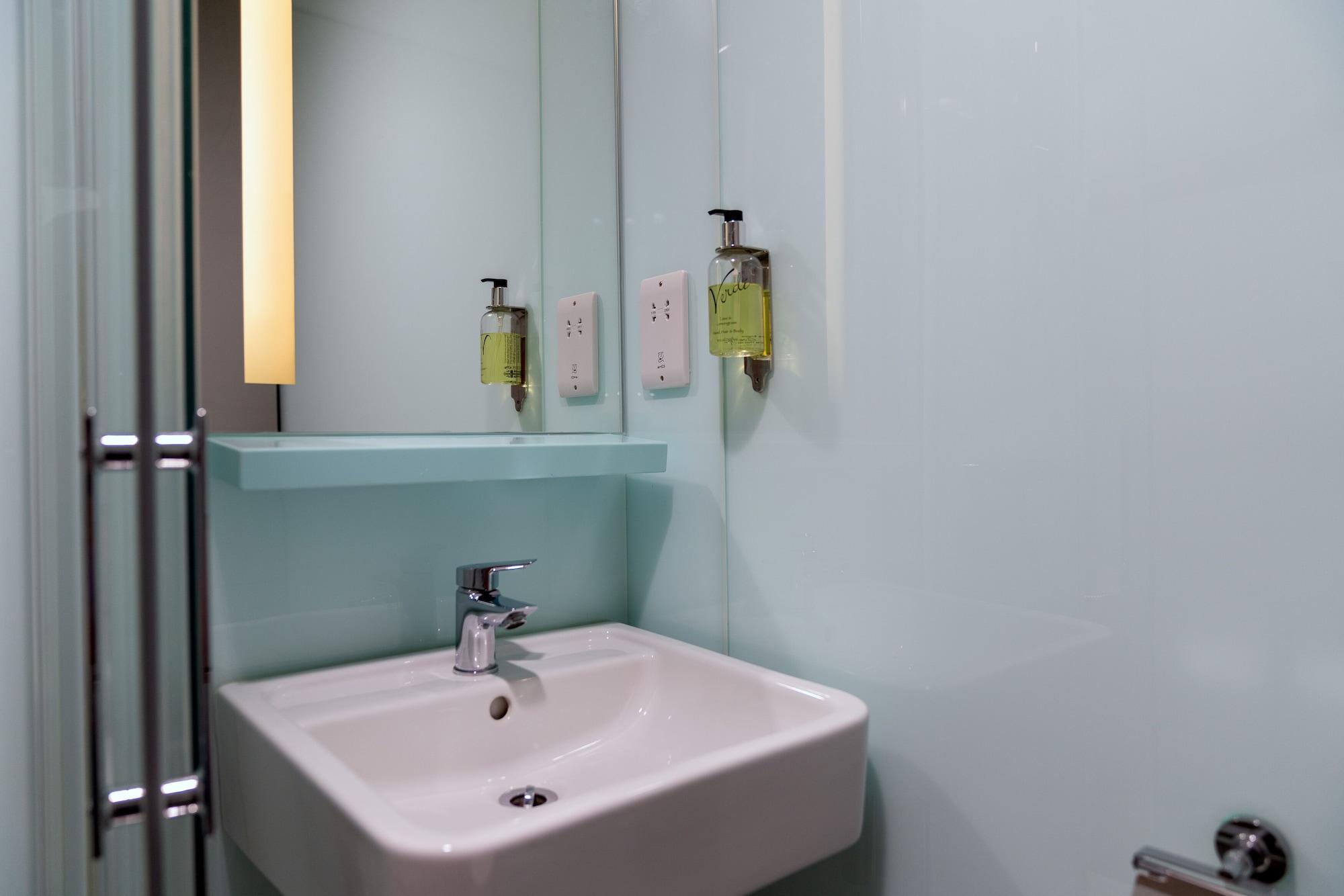 Easyhotel Birmingham Eksteriør bilde