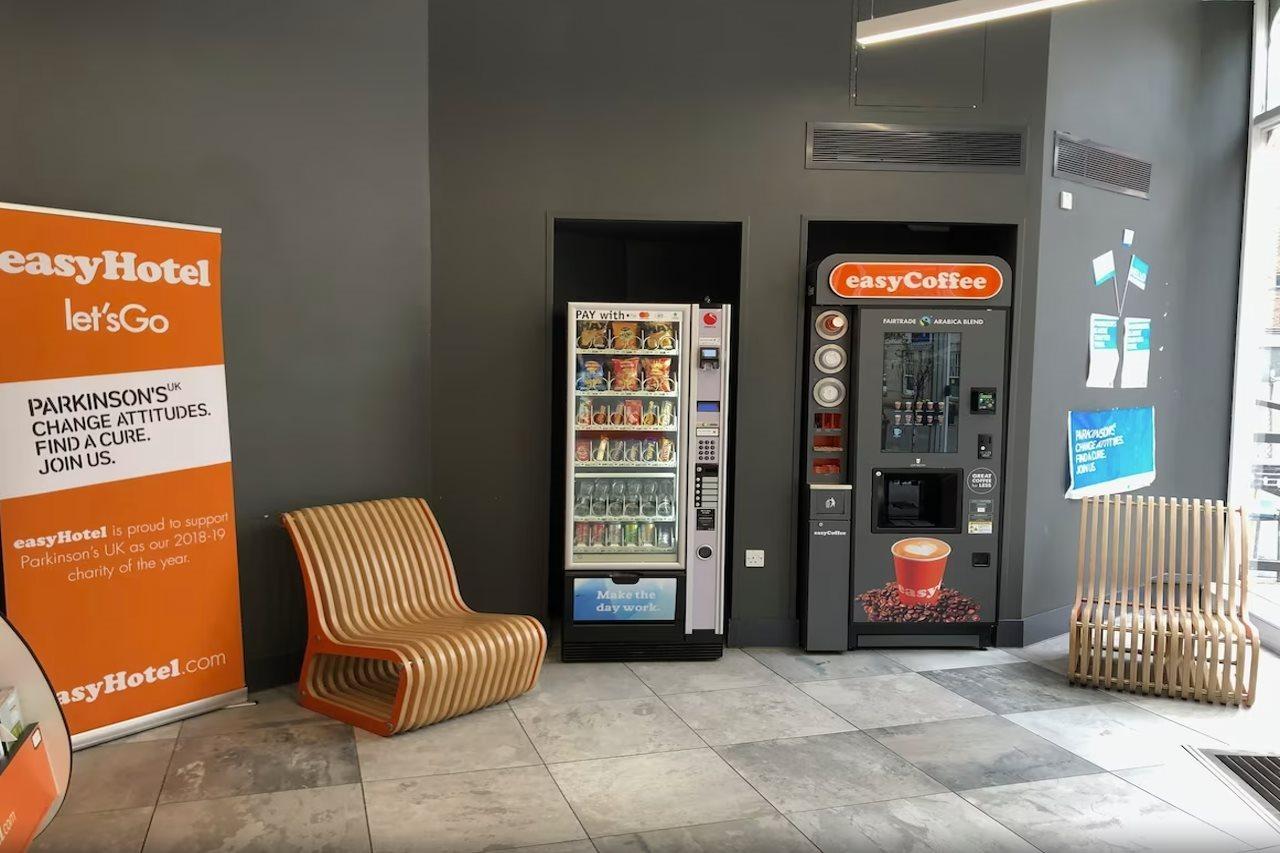 Easyhotel Birmingham Eksteriør bilde