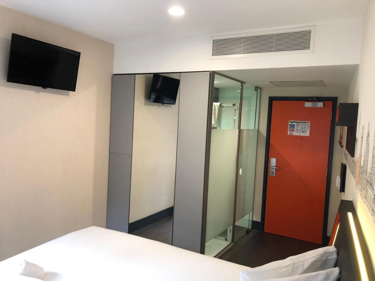 Easyhotel Birmingham Eksteriør bilde