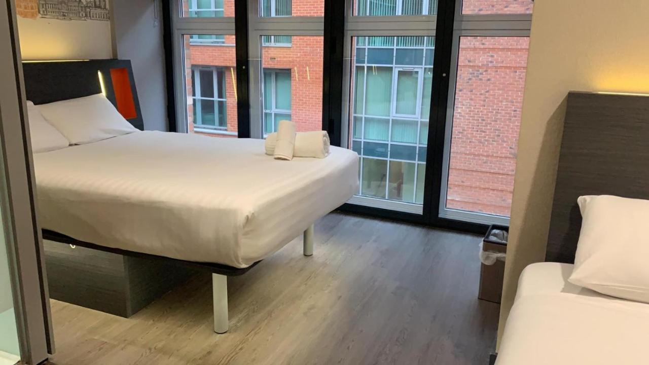 Easyhotel Birmingham Eksteriør bilde